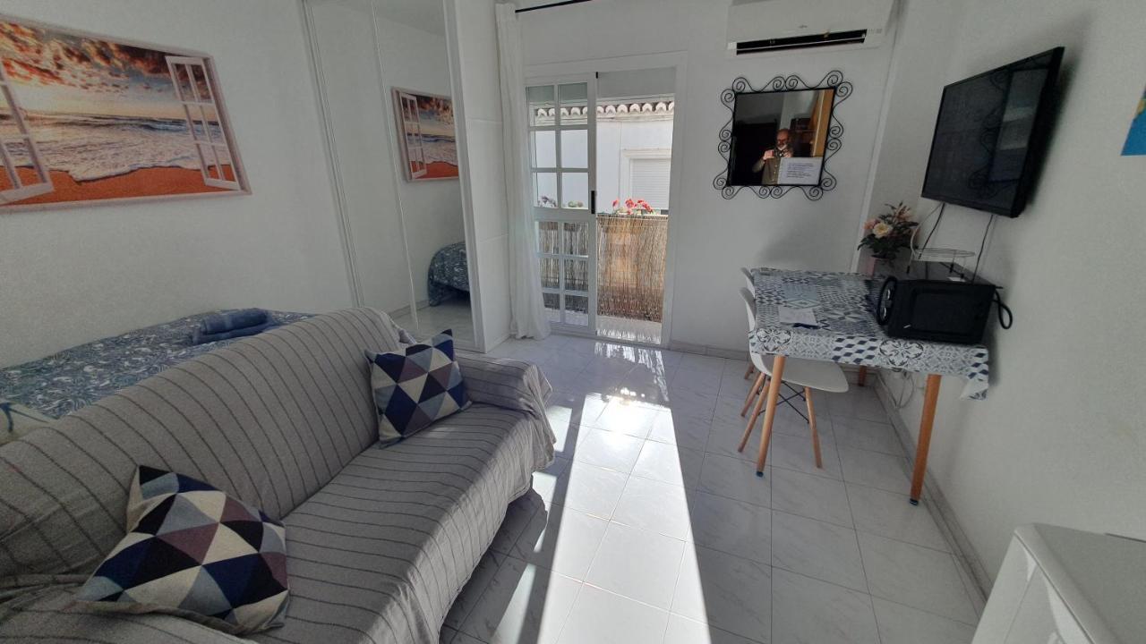 Apartamentos Eduardo Rico Нерха Номер фото